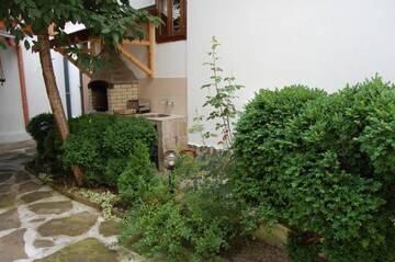 Фото номера Люкс с 2 спальнями Гостевой дом Kazasovata Guest House г. Трявна 12