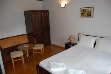 Фото номера Люкс с 2 спальнями Гостевой дом Kazasovata Guest House г. Трявна 6