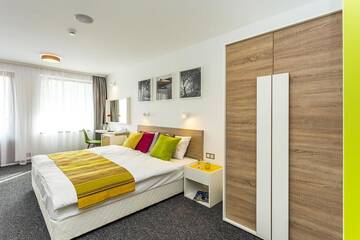 Фото номера Двухместный номер с 1 кроватью и балконом Отель Hotel Compliment г. Трявна 10