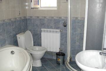 Фото номера Дом с 4 спальнями Дома для отпуска Vacation Home Yoanna г. Трявна 16