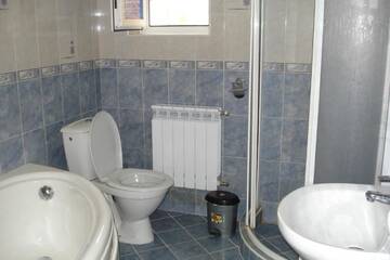 Фото номера Дом с 4 спальнями Дома для отпуска Vacation Home Yoanna г. Трявна 36