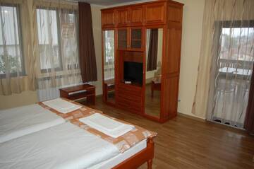 Фото номера Семейный номер-студио Гостевой дом Mutafova House г. Трявна 7