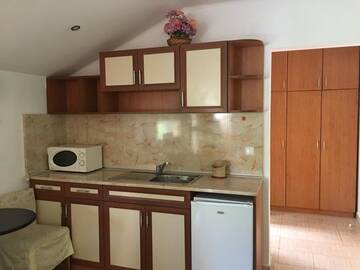 Фото номера Номер-студио с кроватью размера &quot;king-size&quot; и диван-кроватью Гостевой дом Трите Щерки г. Трявна 3