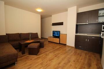 Фото номера Апартаменты с 2 спальнями Отель Tryavna Lake Hotel &amp; SPA г. Трявна 6