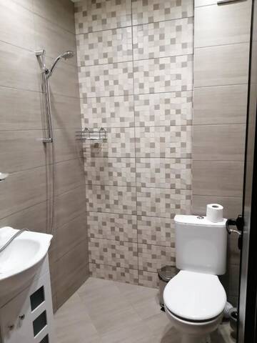 Фото номера Апартаменты с 2 спальнями и видом на озеро Отель Tryavna Lake Hotel &amp; SPA г. Трявна 7